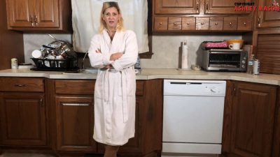Ashley Mason – Skipping School