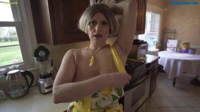 Tabithaxxx – Son Let Mommy be Your Sweet Snack