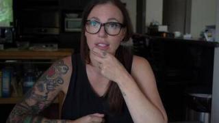 Yogabella – Resisting Mom Gets Fucked